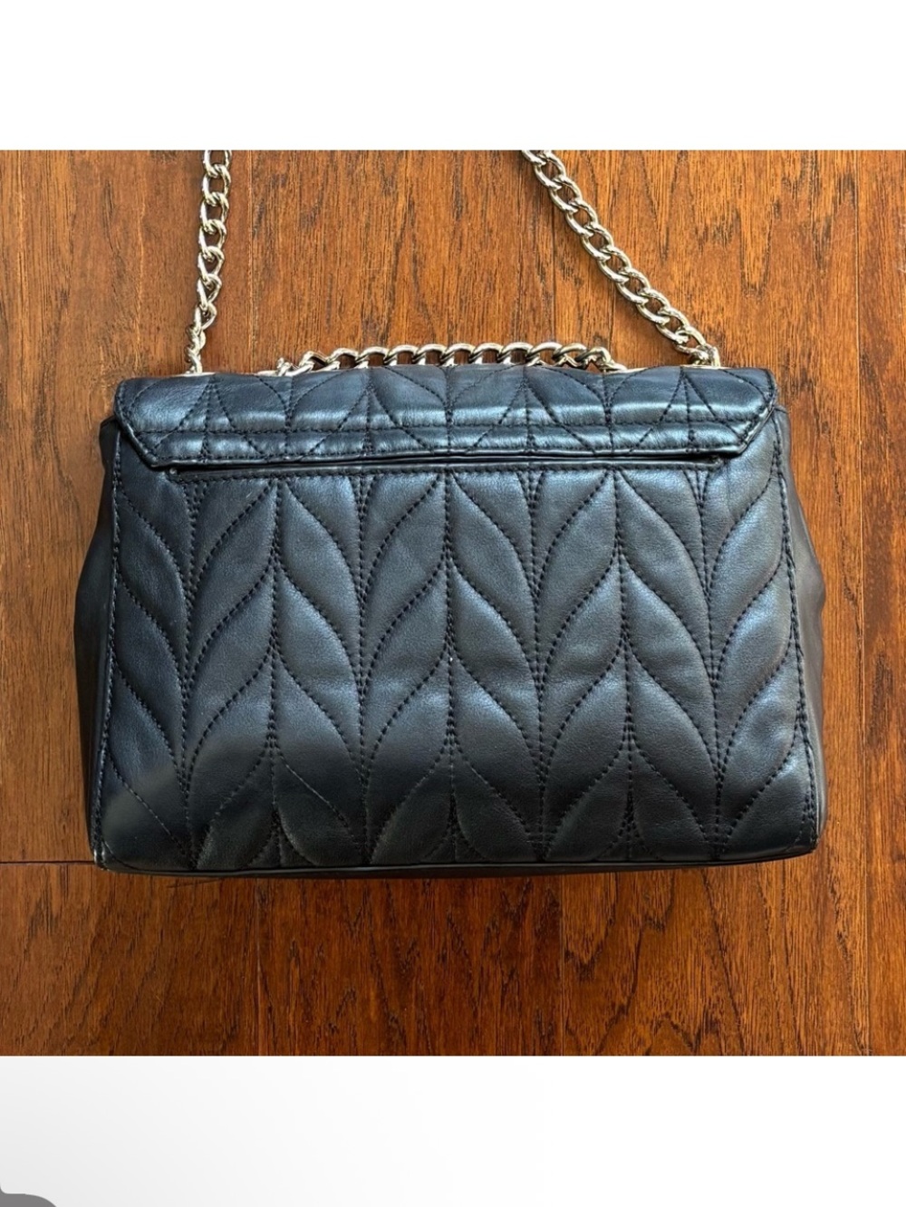 kate spade Briar Lane Quilted Emelyn Shoulder Bag in Black with Gold Chain EUC - Picture 7 of 13